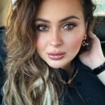 Farrah Yousef Instagram -