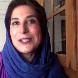 Fatemeh Motamed-Arya Instagram - «به پاس  انسانیت شما . دیگر صحبت از یک روز نیست، صحبت از یک دوران است؛ دورانی که با فداکاری‌های شما رقم خورده و در حافظه‌ی تاریخ جهان ثبت شده است . #چهل_روز_چهل_روایت_همدلی #فاطمه_معتمدآریا @irimc.ir #انجمن_بازیگران_سینمای_ایران #سیمین_معتمدآریا
