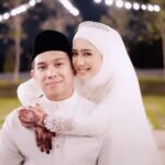 Fatin Afeefa Instagram – time flies when you married your best friend. happy anniversary, my love. may Allah bless our little family. today, tomorrow and always ♡