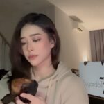 Fatin Afeefa Instagram – prove them wrong 🙃

ramai tanya, menjadi ke pakai @sugardollbynn? kita dah 2 tahun pakai. ada berhenti kejap, last sekali cari balik. elok je rambut tebal soundproof 🤪