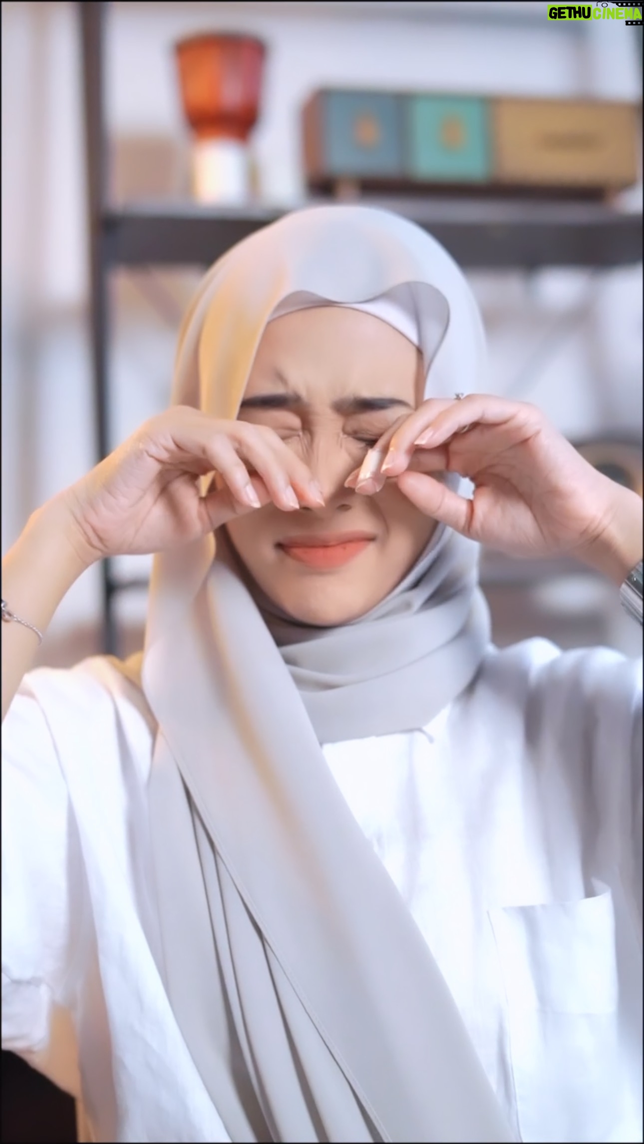 Fatin Afeefa Instagram - Masih belum terlambat nak beraya dengan @vidamalaysia ♡