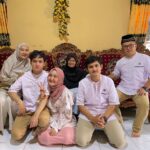 Fatin Shidqia Instagram - Minal aidin wal faizin, maaf lahir dan batin yaa dari kami sekeluarga (dan juga Qia), sehat-sehat minnaaaa! ❤️:3