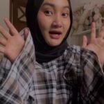 Fatin Shidqia Instagram – Yuk nonton live perdana aku di @snack_video_indonesia hari Minggu 23 Januari jam 7 malam! Bakal ada special guest yang hadir bareng aku dan juga kalian bisa punya kesempatan untuk dengerin single terbaru aku live! 😉 Penasaran? Download dulu aplikasi #SnackVideo untuk ikutan #semangatxFactor dan dapatin banyaak hadiah menarik! Klik link di bio @snack_video_indonesia sekarang, yaa! ❤️

#XFactor #XFactorIndonesia #snackvideoapp #snackvideoindonesia #snackvideo2022 #FatinShidqia #SEMANGATXFACTOR