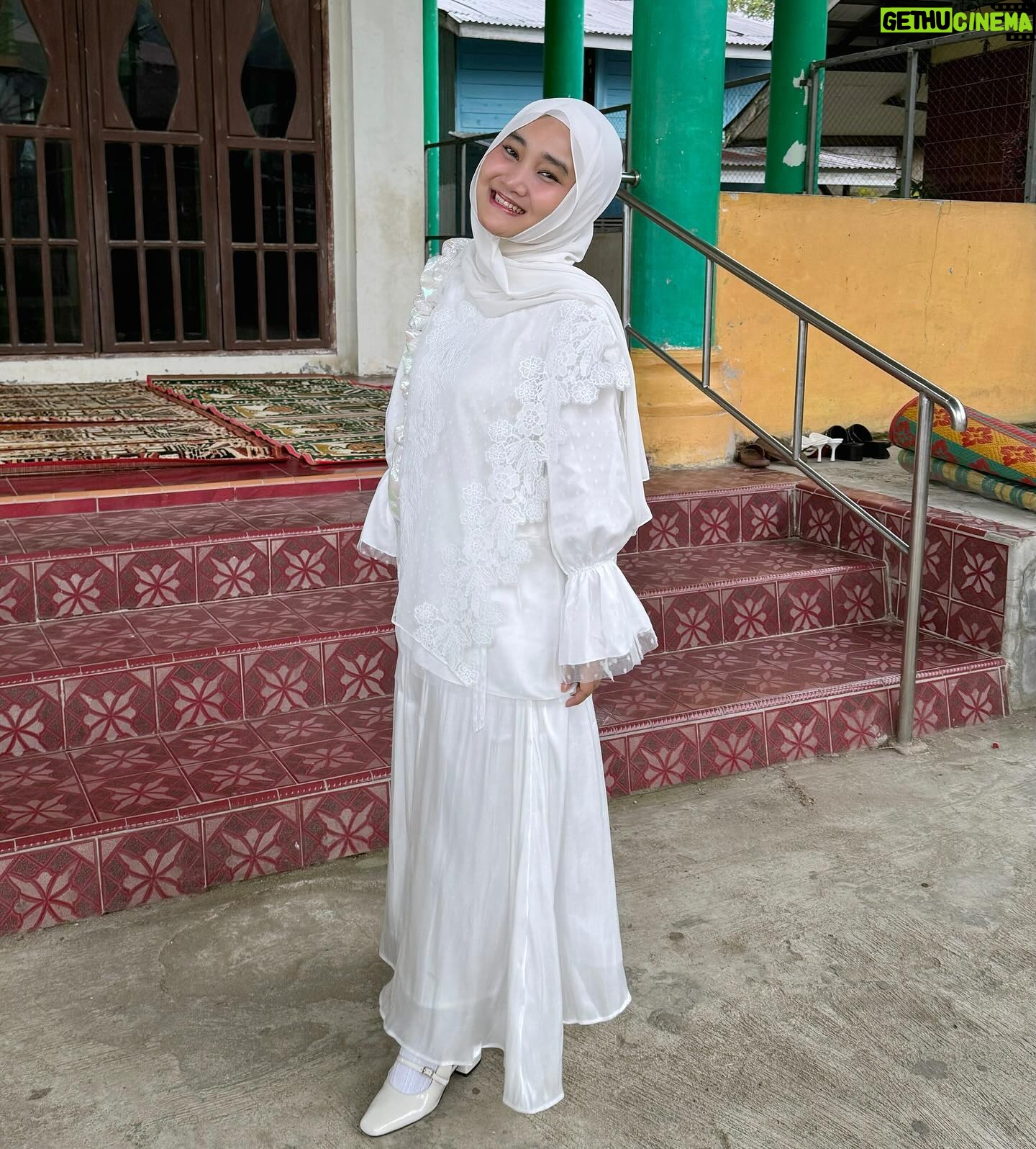 Fatin Shidqia - 29.9K Likes - selamat lebaran!!! udah makan apa aja pagi ini?! 😋