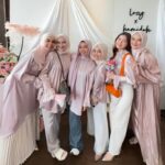 Fatin Shidqia Instagram - pertama kali dateng ke acara kayak gini… cantik-cantik bgt masyaAllah???! 🥹🫶🏼💯