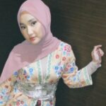 Fatin Shidqia Instagram - Selamat Hari Sumpah Pemuda!! 🎀 ⠀⠀⠀⠀⠀⠀⠀⠀⠀⠀⠀⠀ ⠀⠀⠀⠀⠀⠀⠀⠀⠀⠀⠀⠀ ⠀⠀⠀⠀⠀⠀⠀⠀⠀⠀⠀⠀ Kebaya by @batikchic.gallery Styled by @_gilygily Make up by @marshalontohmakeup Hijab styled by @awanisaw