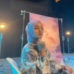 Fatin Shidqia Instagram – Aww malu bgeddd soalnya besok siang ada video baru di youtube aku,,,
KITA NOBAR PREMIERE BARENG YAAA JAM 2 SIANG 🫣🤍 #BukanKamu