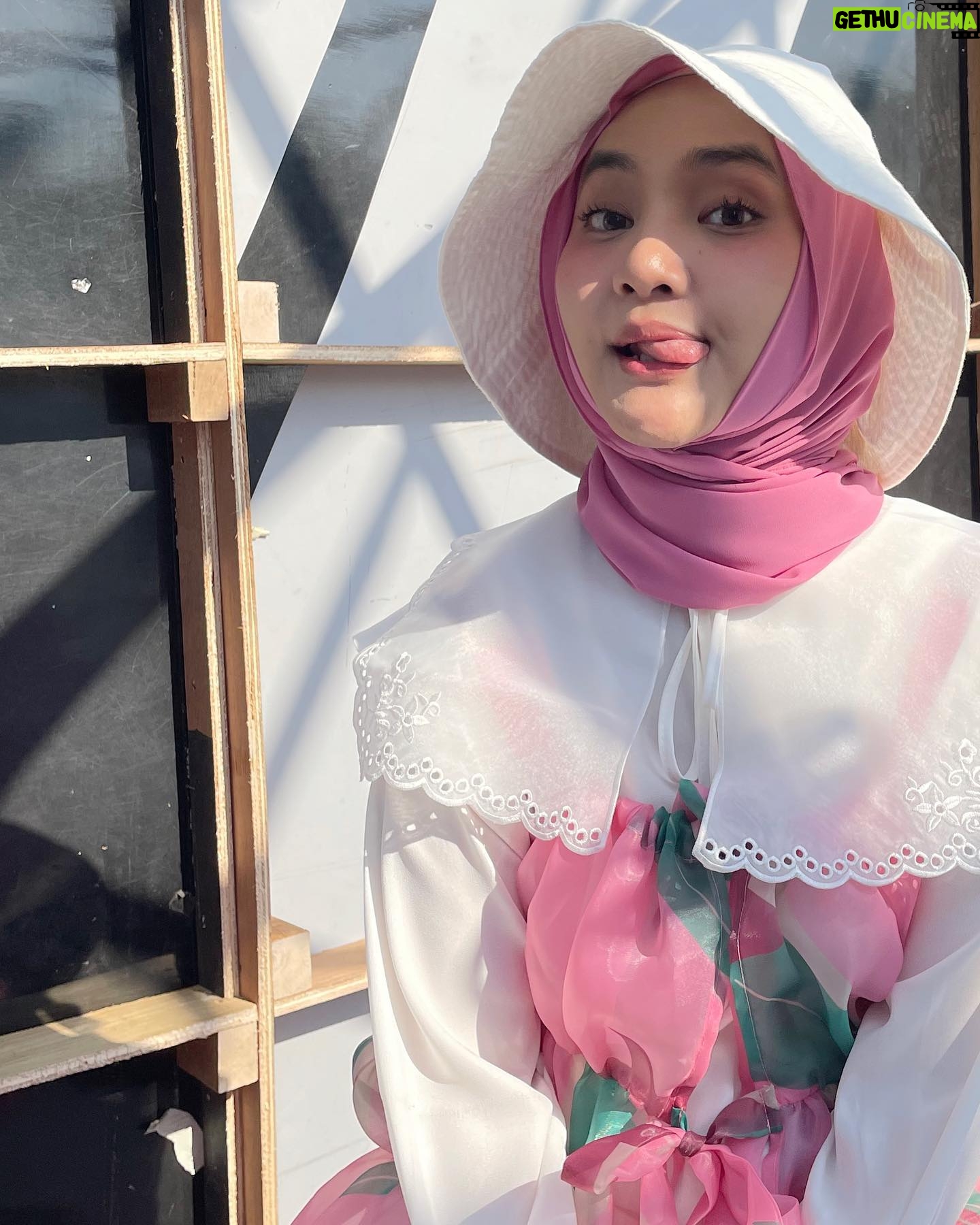 Fatin Shidqia - 31.2K Likes - kapan kita foto berduaaa