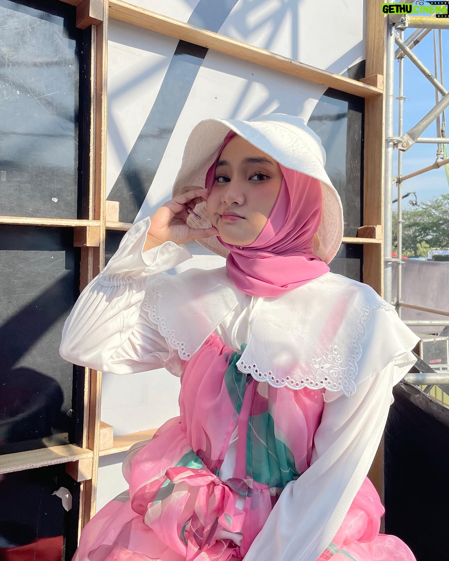 Fatin Shidqia - 31.2K Likes - kapan kita foto berduaaa