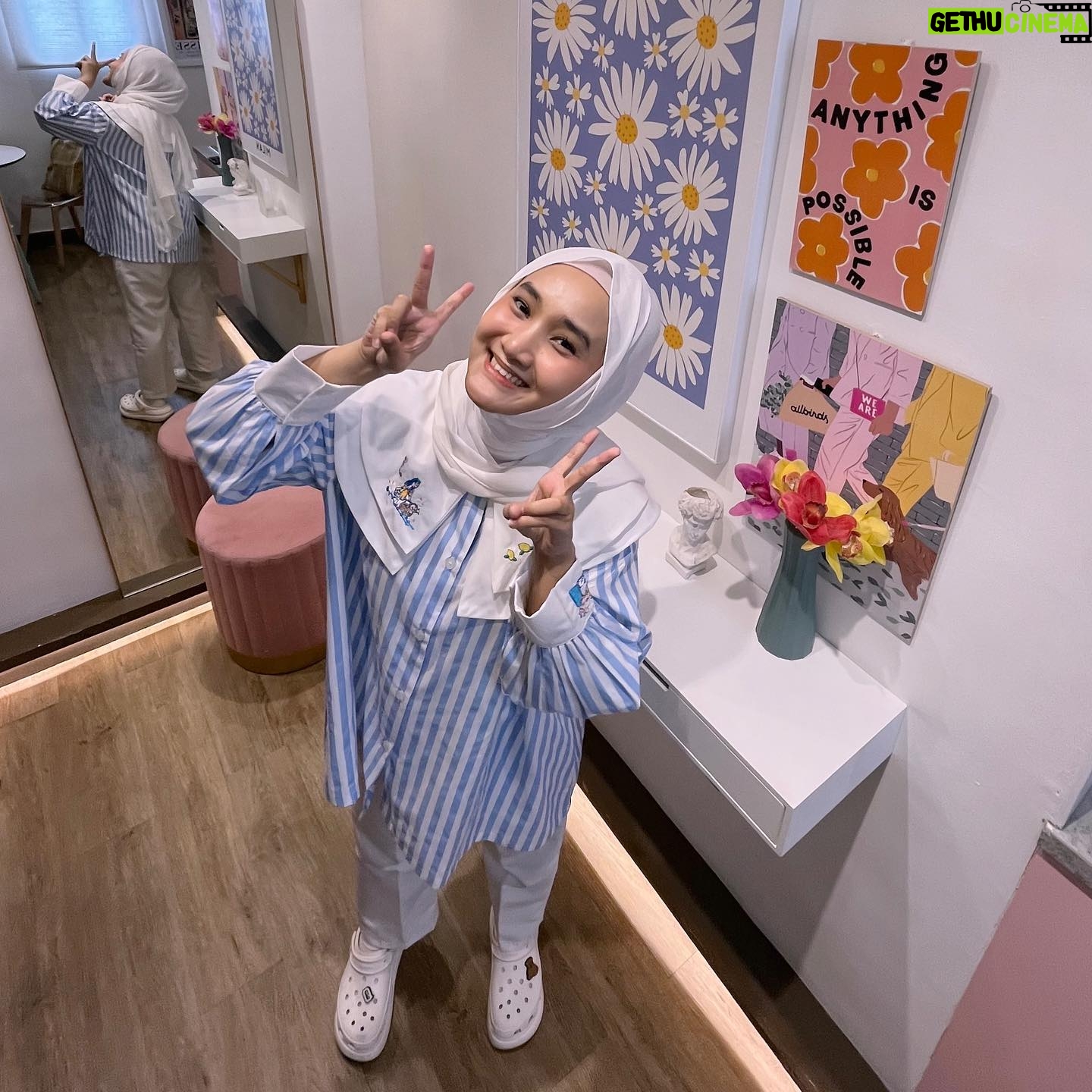 Fatin Shidqia Instagram - kamu sukanya yang manaa?