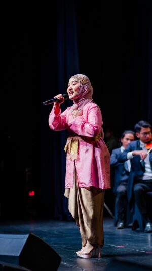 Fatin Shidqia Instagram - Satu Nusa Satu Bangsa 🇲🇨