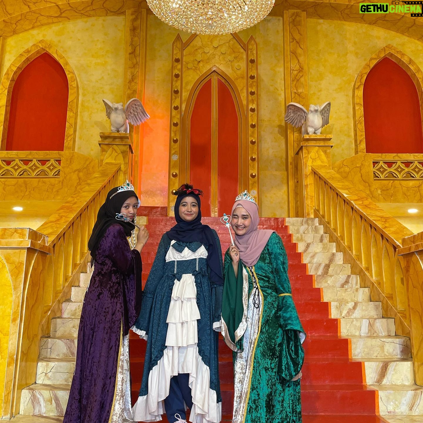 Fatin Shidqia Instagram - seru bgt bestie