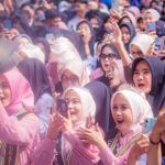 Fatin Shidqia Instagram - meuni geulis pisan adek-adek Sukabumiiiii (∩˃o˂∩)★