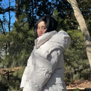 Fatin Shidqia Instagram - dingin bgt tp kayaknya dinginan kamu