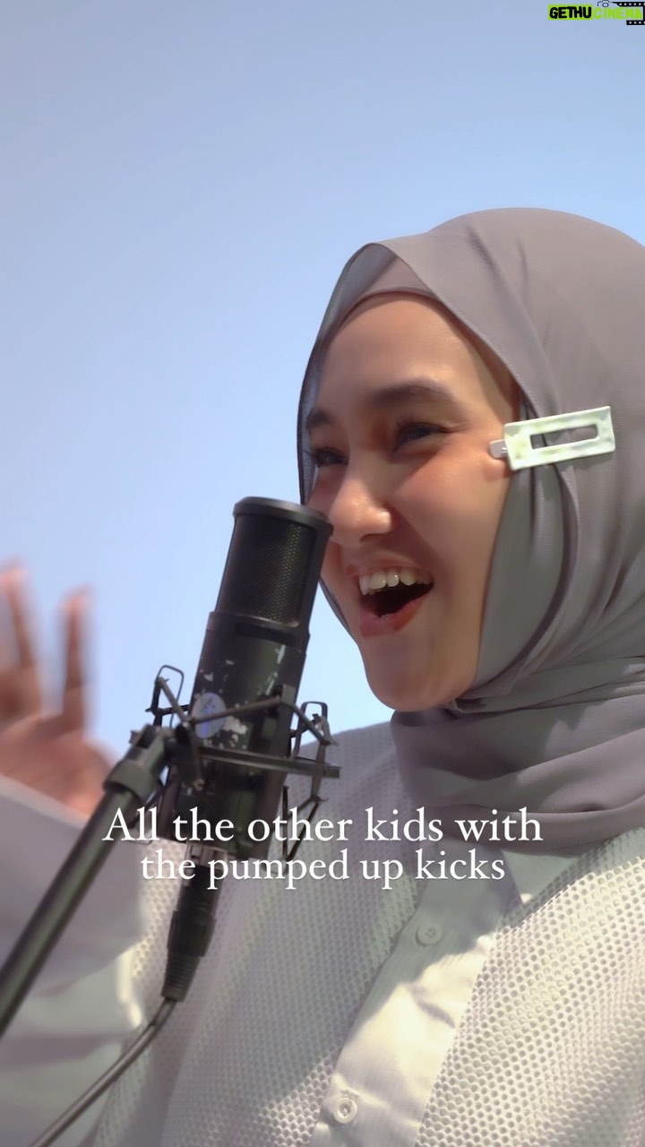 Fatin Shidqia - 34.4K Likes - Pumped Up Kicks (cover), versi ngga baca lirik 😜
Full video on my YouTube channel~