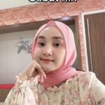 Fatin Shidqia Instagram - Dengerin #BukanKamu sekarang jugaaaa! Agak maksa dikiiitt mumpung ngga ada yang posesifin juga kan hehehe sowiiii~
