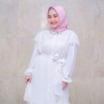 Fatin Shidqia Instagram - Makan malam apa yaaaa nanti~ ⠀⠀⠀⠀⠀⠀⠀⠀⠀⠀⠀⠀ ⠀⠀⠀⠀⠀⠀⠀⠀⠀ Outfit by @knw.brand