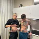 Fedez Instagram - Ehi, questa è la maxi storia di come la mia vita è cambiata, capovolta sotto sopra sia finita 👋🏻