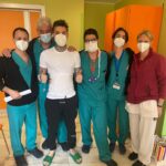 Fedez Instagram - Esattamente 2 anni fa mi operavo di tumore al pancreas. 2 fottuti anni! La vita è bella ❤️💪🏻