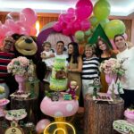Felipe Prior Instagram - Aniversário da dudinha, eu sendo urso por alguns minutos . Em família . 🐻🐻🐻‍❄️🐻‍❄️