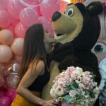 Felipe Prior Instagram - Aniversário da dudinha, eu sendo urso por alguns minutos . Em família . 🐻🐻🐻‍❄️🐻‍❄️