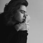 Felix Mallard Instagram - “If young men can see themselves in Marcus, then hopefully it can inspire them to shake things up a bit... validate that it’s ok to be vulnerable and have insecurities, but also that it’s not ok to hide behind those insecurities and hurt others as a result.” Spoke with @schonmagazine about Ginny and Georgia, Zoey’s Playlist and ASL - available in print or digitally. photography. @raulromo fashion. @mrmontyjackson @aframe_agency hair grooming. @nellichristine @thewallgroup styling assistant. @claudiavlasimsky words. @abbyand.sage