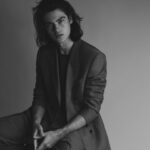 Felix Mallard Instagram - “If young men can see themselves in Marcus, then hopefully it can inspire them to shake things up a bit... validate that it’s ok to be vulnerable and have insecurities, but also that it’s not ok to hide behind those insecurities and hurt others as a result.” Spoke with @schonmagazine about Ginny and Georgia, Zoey’s Playlist and ASL - available in print or digitally. photography. @raulromo fashion. @mrmontyjackson @aframe_agency hair grooming. @nellichristine @thewallgroup styling assistant. @claudiavlasimsky words. @abbyand.sage