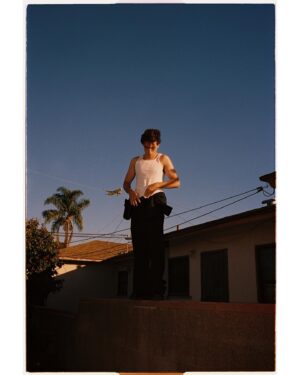 Felix Mallard Instagram - ✈️✈️✈️ @behindtheblinds by @shanemccauley / @hairbycandicebirns / @jakesammis