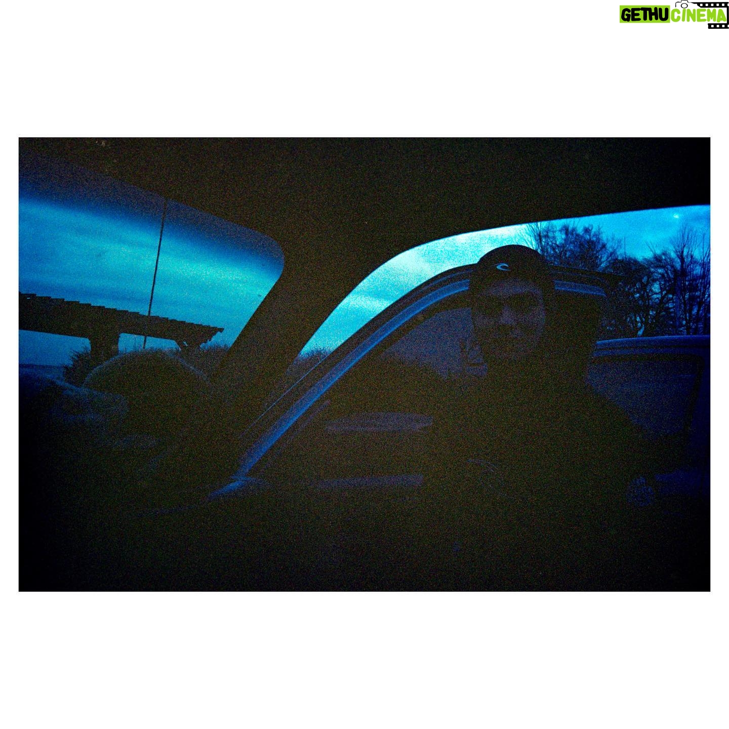 Felix Mallard Instagram - 11 April 2022, 5:59am Heavy Eyes Pastel Sky Braying laughter from the stereo Clutches, Claws it’s way down my cheek. Morning light casts a lurid glow as though the laughter is at my expense. I hope they have coffee at work.