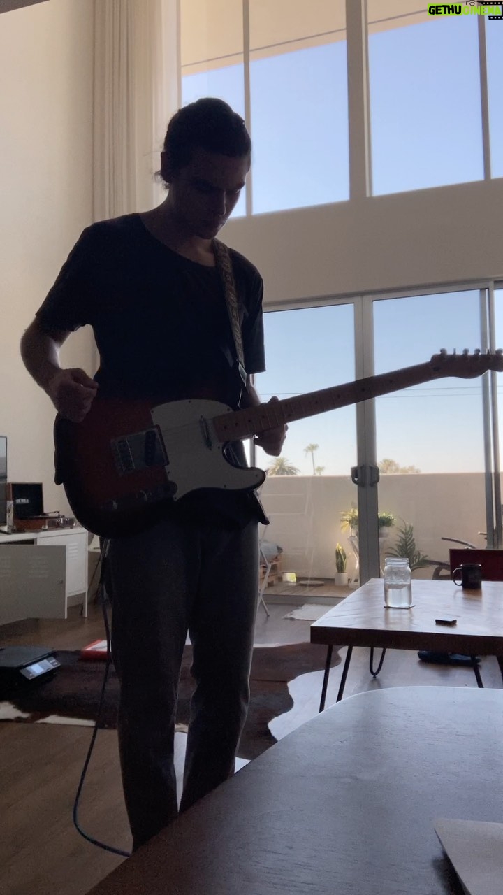 Felix Mallard Instagram - Procrastcreating? Procrastintonation? Idk heres a clip of a rough jam over a fun loop that I thought you’d enjoy
