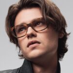 Felix Mallard Instagram – Looking forward to fall, you? 🍁 @warbyparker