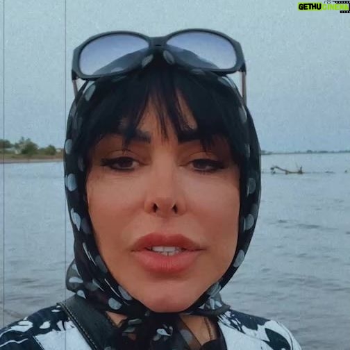 Felor Nazari Instagram - فیلم بلوط سیاه تهیه کننده :فلورنظری کارگردان و نویسنده عزیز : سید مجتبی اسدی پور دستیاران عباس هوشمند عزیز حسین امیریان عزیز منشی صحنه عزیز رضا باقری مدیر تصویر برداری عزیز : علی رضا دهقانی دستیاران مجتبی و آرمان عزیز صدا بردار عزیز : هادی افشار دستیار مهیار عزیز عکاس علی هوشمند عزیز دستیار صحنه وحید ابوئی عزیز تدارکات افشین امینی عزیز دستیار تهیه سبحان عزیز سینه موبیل آقای محمدی عزیز بازیگران عزیز عباس هوشمند محمد بیگیان آناهیتا شجاعی بهاره مددپور دنیا خوش منظر مهدی به آفرین بردیا هوشمند مدیر رسانه ای : مازیارخویشوند @maziarkhishvand #فلورنظری #گیلان #فیلم #لاهیجان #داستان #زندگی