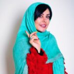 Felor Nazari Instagram - آنچه که انکار میکنی، تو را شکست می دهد، آنچه که قبول می کنی، تو را تغییر می دهد. 🖋کارل گوستاو یونگ خیلی مهمه کمی فکر کنید می بینید خیلی درسته