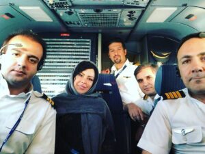 Felor Nazari Instagram - یاداوری خاطره
پرواز آلمان
و محبت خلبانان ایرانی که همیشه به وجودشون افتخار کردیم 
ممنون بابت محبتتون