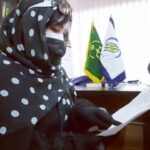 Felor Nazari Instagram – به نام خدا
به نام زنجیره عشق 
چقدر لذت بخش و دلنشینه 
آزادی دو زندانی جرائم غیرعمد درست نزدیک عید 
بازگشتشون به خانواده به به 
خدایا شکر که توفیق خدمت دادی
من عضو کوچکی از گروه خیریه زنجیره  عشقم
و طبیعتا دانشجویان و شاگردانم هم به کارهای خیر علاقه نشون می دن 
و این شد که من وسیله شدم تا هدفی به این زیبایی شکل بگیره 
فقط می تونم بگم خدایا شکرت 
ان شا الله سالهای سال بتوتیم دردی از دردها رو کم کنیم
خداوند به همه ی نیکوکاران و خیرین و بانیان 
خیریه سلامتی و طول عمر بده از جناب آقای حسینی  ریاست محترم که با روی باز و هدف خدمت به خانواده های زندانی همیشه کمکمون  می کنند بسیار متشکریم .

@zanjireh.eshgh 
@shokathojat 

برای کمک به هر میزان برای ازادی زندانیان فقط به دایرکت این دو پیج مراجعه فرمایید ❤️
 امروز ۱۴۰۰/۱۲/۲۳