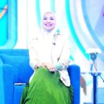 Feni Rose Instagram – Bosen nggak fotonya gini gini aja? Ya udah lah ya 😁