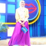 Feni Rose Instagram - Tema cerah ceria seger spt es buah.. 🍧🍬🍧