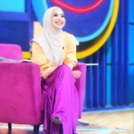 Feni Rose Instagram - Tema cerah ceria seger spt es buah.. 🍧🍬🍧