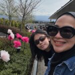 Feni Rose Instagram – Udh beberapa kali liburan cuma berdua aja sama @audikiranaa , ke mana mana modalnya cuma browsing dan google map .. dan tentu saja wifi yg super kenceng dg kuota unlimited.. bahkan ada money back guarantee 100 persen, garansi bisa langsung terhubung wifinya.. apalagi kl bukan @javamifi .. 

Begitu mendarat  lgs aja aktifin modem  @javamifi nya .. bisa untuk 5 devices, CS 24 jam, dan bisa connect di lebih dari 200 negara. 

Udah berasa akamsi lah.. dari Tokyo, cari2 rute ke shimokitzawa, Osaka, Nara, Muter2 Kyoto.. amaan .. wifi aman lah kl ada @javamifi 

#kuotatanpabatas