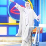 Feni Rose Instagram - Reaksi gemes, ( tp bukan gemes manja) setelah denger cerita yg menguras emosi … duuuh… mulut julidku iniih tak tahaaaan…