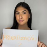 Fernanda Concon Instagram - Mais uma terça feira, mais um vídeo pra vocês. Como eu falei, esse vídeo surgiu a partir da aula de “Atores não-estatais na OMS e filantrocapitalismo”, da disciplina de Saúde Global, que cursei no ano passado. Pra quem quiser ler mais sobre, o texto “Philanthrocapitalism, past and present: The Rockefeller Foundation, the Gates Foundation, and the setting(s) of the international/global health agenda” foi um dos passados no programa da disciplina e o que eu li para a aula.
