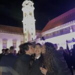 Fernanda Concon Instagram - Ao dia mais especial que Coimbra deu me desde que cheguei nesta cidade; À Eric, Luísa e Letícia, meus padrinhos, estes que foram casa e família desde o primeiro dia; À Coimbra, cidade dos estudantes e terra da saudade, sem ti nada disto seria possível. Quem te não viu anda cego Quem te não ama não vive