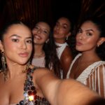 Fernanda Concon Instagram - caos e confusão rodeada dos meus! te amo @reveillon.amore até ano que vem ✨💛 @carvalheira @wemakeideas