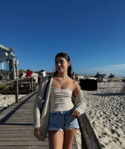 Fernanda Concon Instagram - gôndolas, ovos moles&tripas, casinhas coloridas e praia = aveiro 🫶🏽