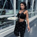 Fernanda Medrado Instagram – Pode espalhar que você não vai com a minha cara mas no fundo você sabe que eu sou BRABA . 

Já foi no Spotify ver meu EP a com 8 faixas inéditas que lançou hoje ? 🔥