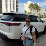 Fernanda Metilli Instagram - Más Miami no se consigue!!!! 🌴🚙 Gracias @loop.rental por hacer que nuestra estadía en Miami sea aún más espectacular! 😍 Nos dieron un auto perfecto para las tres (sobre todo para poner todas las valijas y bolsas con mil compras en Ross… ahhh y para ir a las funciones hermosas que hicimos de @laschicasdelaculpa )! 🚨 Pero no sólo nosotras podemos disfrutar de esto… atentos que para los que vengan a Miami hay sorteo!!!! Estamos sorteando 5 días 100% bonificados 🎉 Para participar es muy simple, solo sigue las instrucciones abajo: Seguirnos y seguir a nuestros amigos de @loop.rental 🚗 Dar like a este reel ❤️🎥 Etiqueta a dos amigos por comentario (¡mientras más comentarios, más chances tienes!) 👫👬 Aumenta tus posibilidades compartiendo esta publicación en tus historias y arriéglanos. 🔄📲 ¡Se sortea el 12 de diciembre 🎁 ¡Mucha suerte a todos! 🍀✨