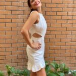 Feyza Civelek Instagram - Elbisem @trendyolcom 💖 Kendimi çok iyi hissediyorum 🥰