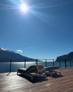 Filippa Lagerbäck Instagram - Con la promessa di tornare presto (con il marito!) ☺️ 
Uno dei posti più belli mai visti, una scoperta a pochi km da casa, meraviglioso, grazie @ealamylakesidedream 🍋
.
#invitedby @smstudio_pr #ealamylakesidedream #ealalakegarda @stellabossari
