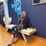Filippa Lagerbäck Instagram - Scrivete voi la didascalia per una volta!? 🤩 Thankyou!❤️ @chetempochefa #ctcf . abito @ladoublej giacca @_mantu_official_ tacchi @sergiorossi @robertabeolchini