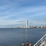 Filippa Lagerbäck Instagram - Alle 22.30 il cielo è ancora così, la luce del nord in questo periodo mi richiama a casa, la devo vivere… Sono a Malmö, da papà e Eva, per qualche giorno di Luce e famiglia. ❤️ (…e fa caldo, domani subito un bagno al mare!)